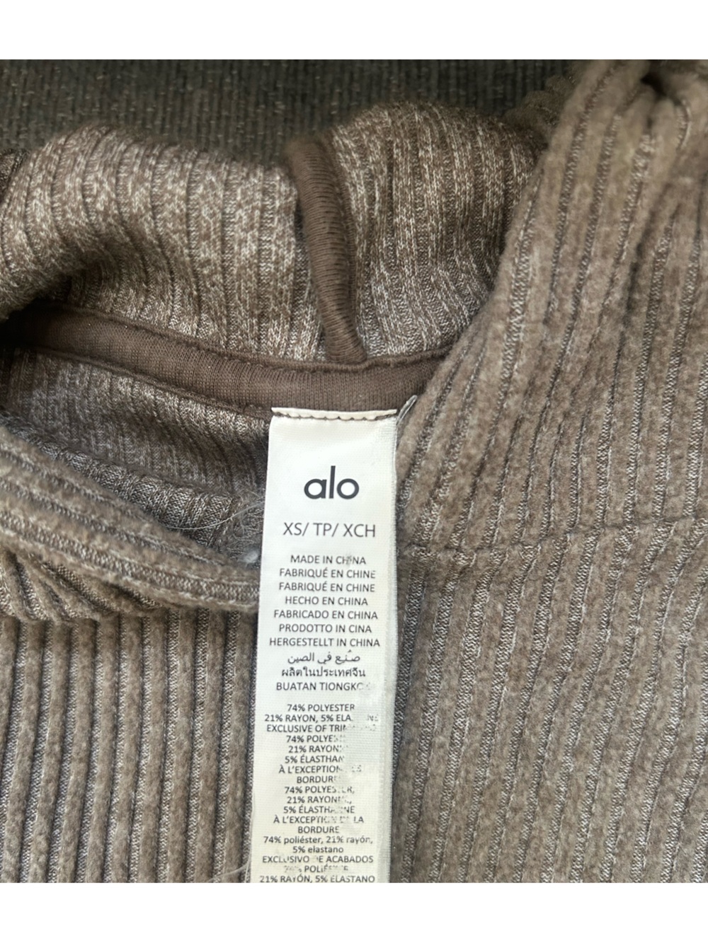 Alo Cropped Sweater Ribbed - Picture 3 of 4